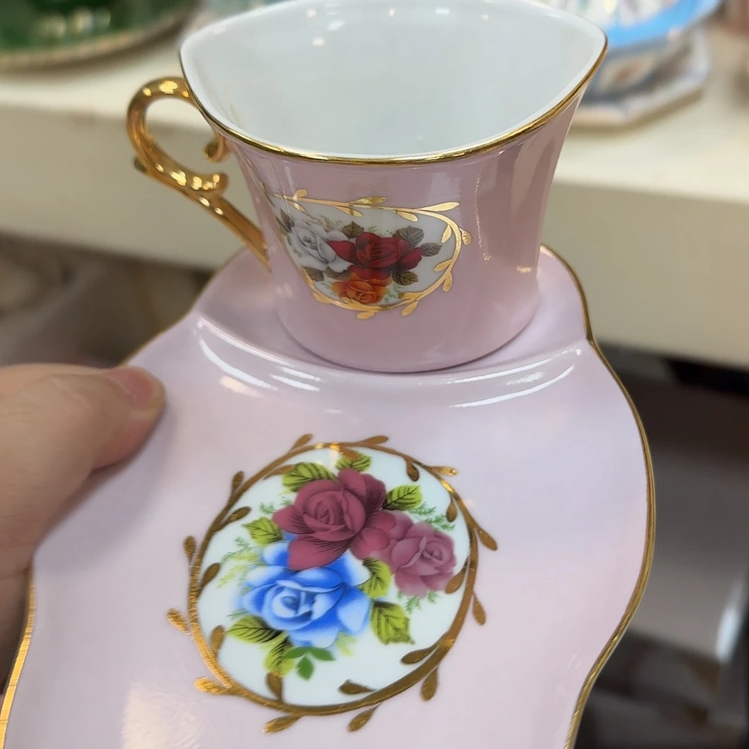 冠衡外贸陶瓷有限公司