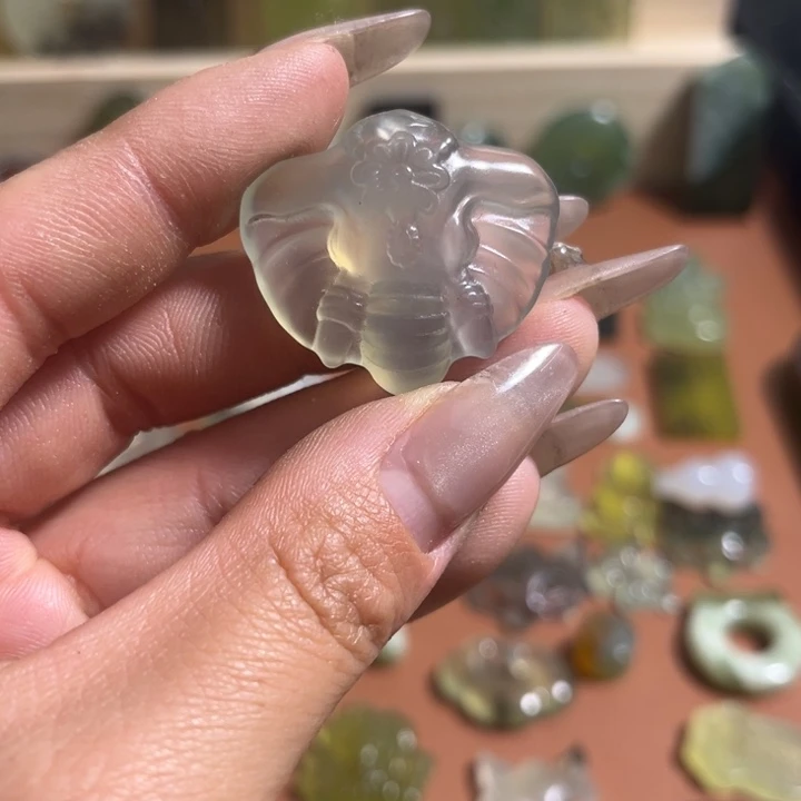 蛇纹石玉合金颈饰