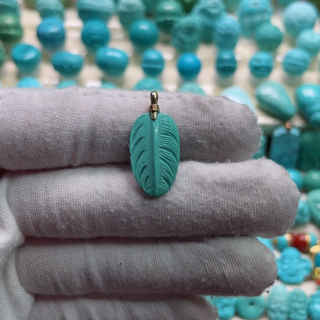 绿松石珠宝奇石18K金镶嵌