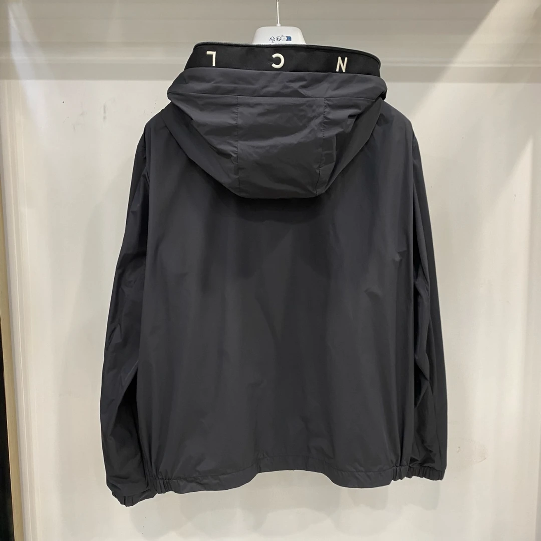 全新未使用Moncler盟可睐 男士双层帽连帽风衣外套夹克 1A00086