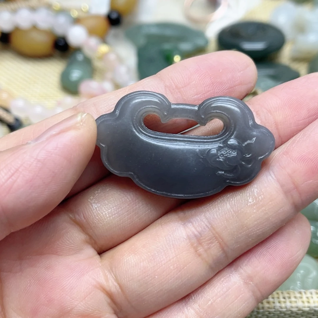 和田玉（糖玉）手镯未镶嵌