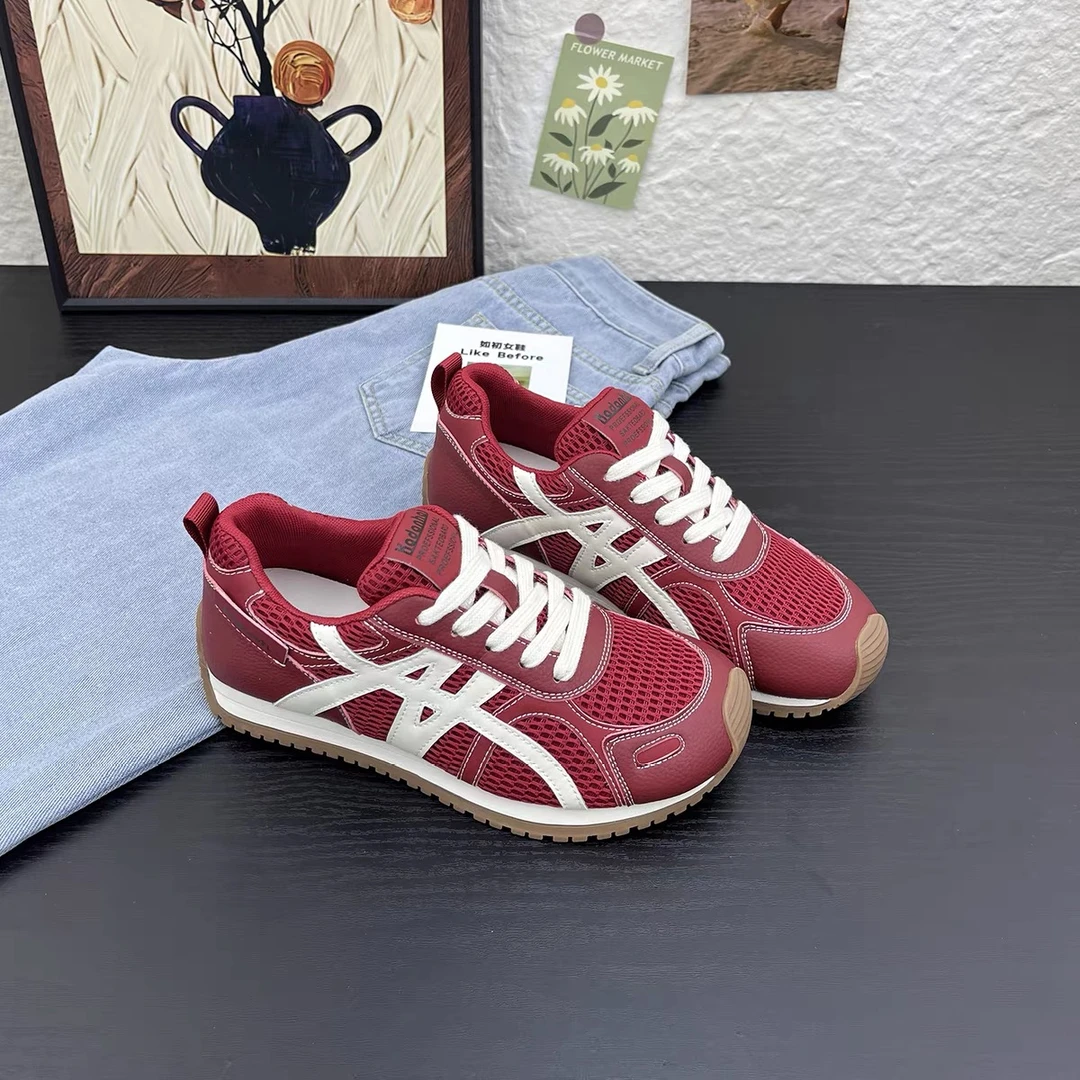 C8807  红色  时尚百搭厚底圆头系带阿甘鞋女休闲鞋 两个品牌