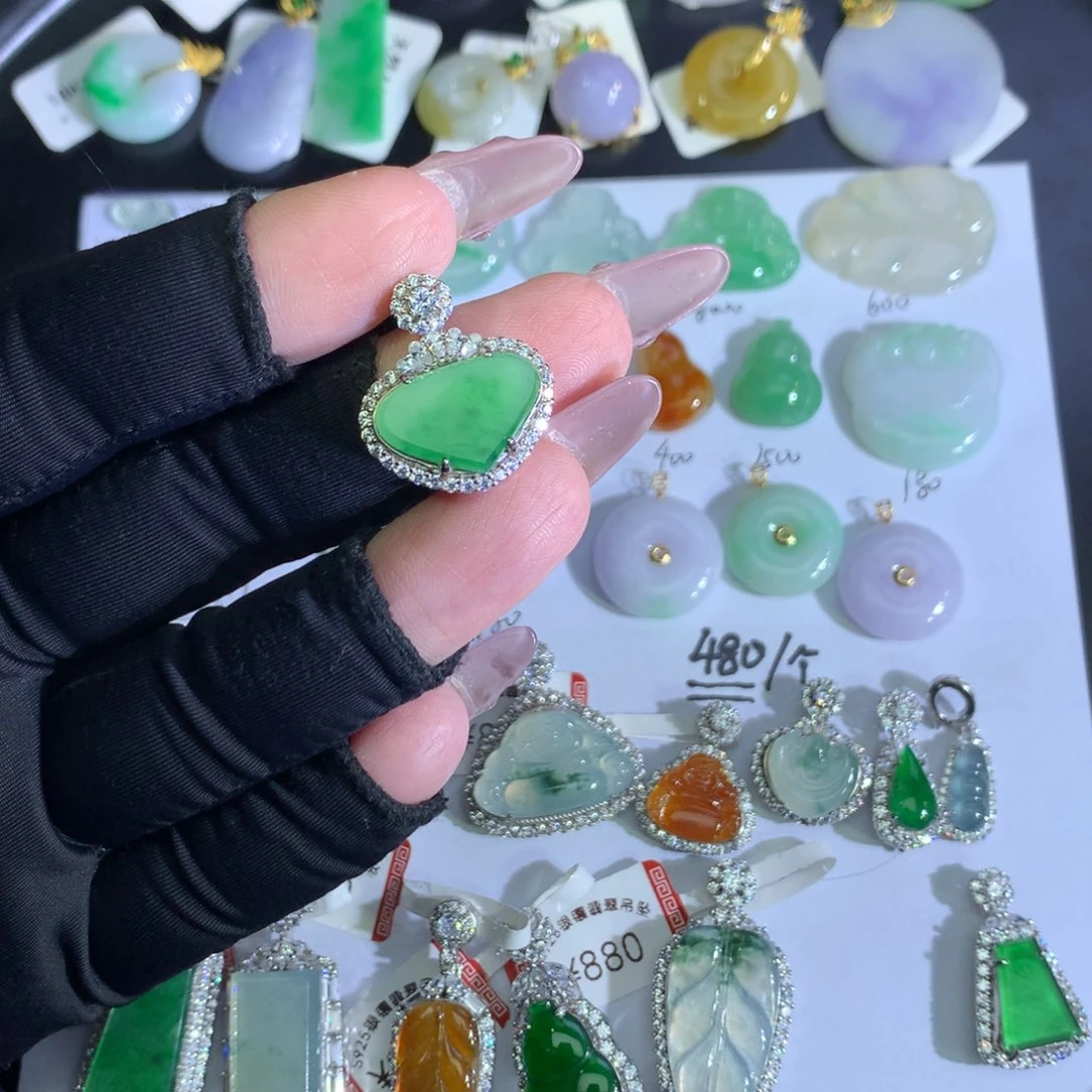 翡翠裸石银S925镶嵌桃心吊坠