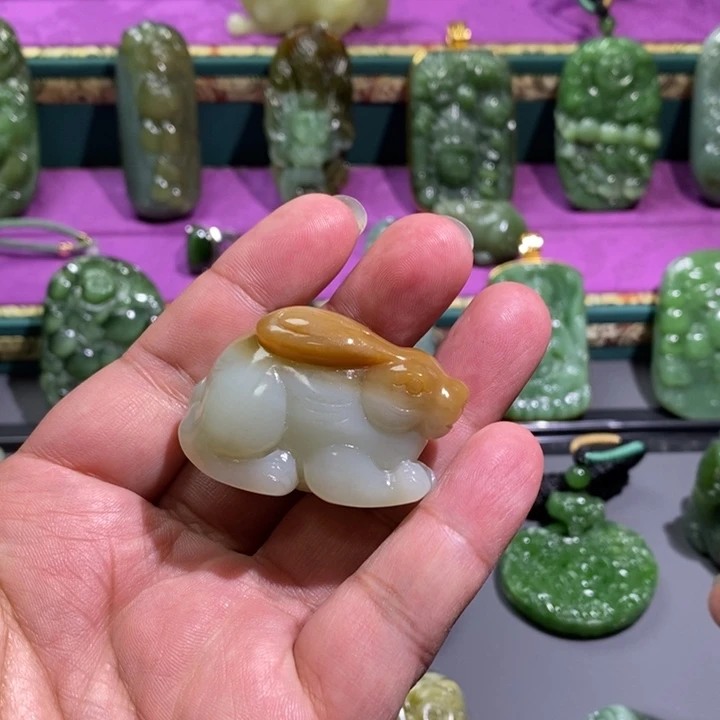 未镶嵌和田玉挂件