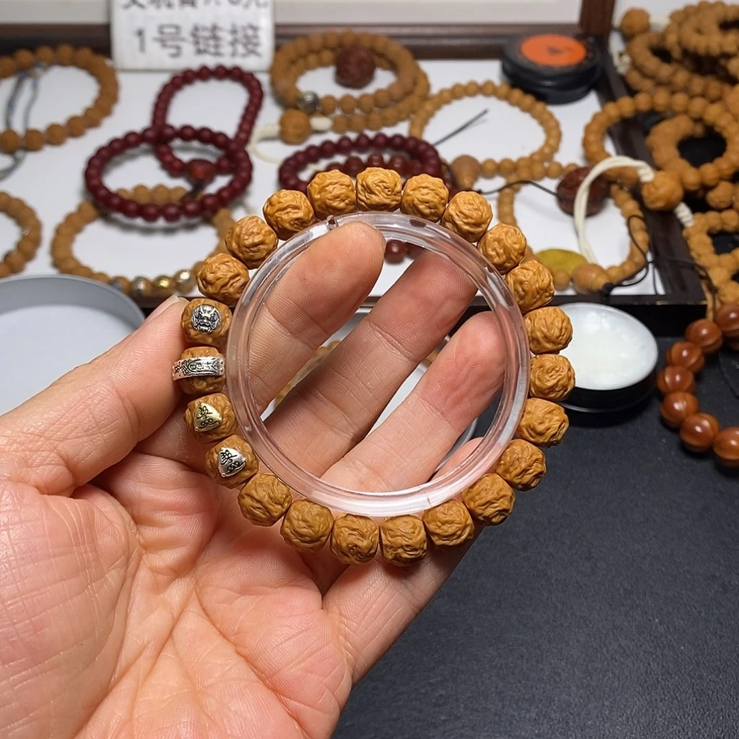 猴头核桃吊坠全品10左右四标高配龙蛇38号