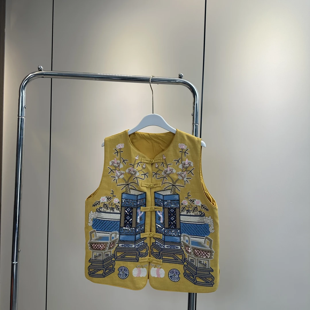 金小金 2025新款重工欧货马甲时尚