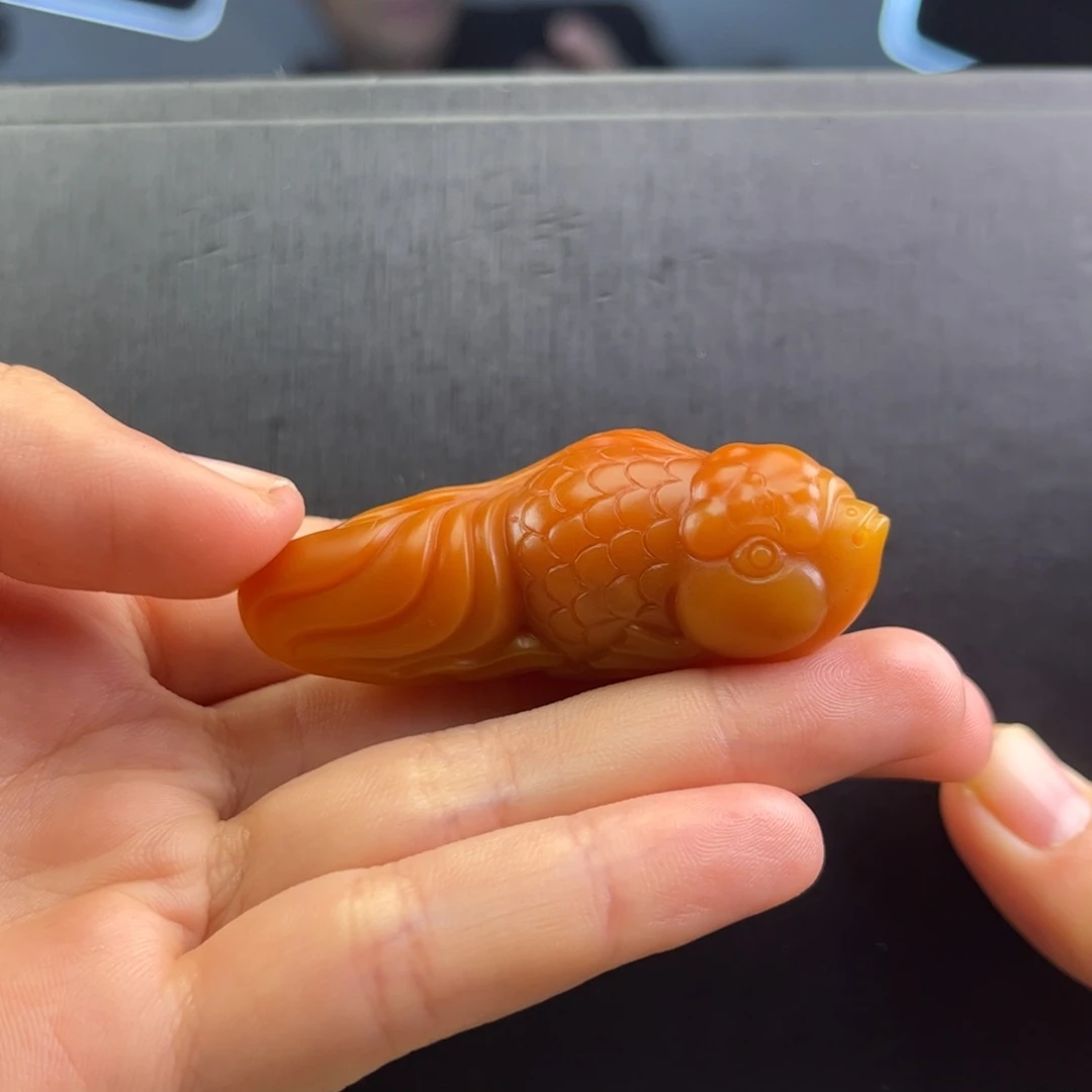 石英质玉黄蜡石挂件未镶嵌戈**柳