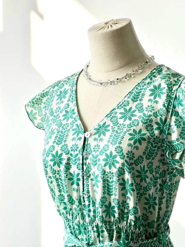 时尚休闲新款女装