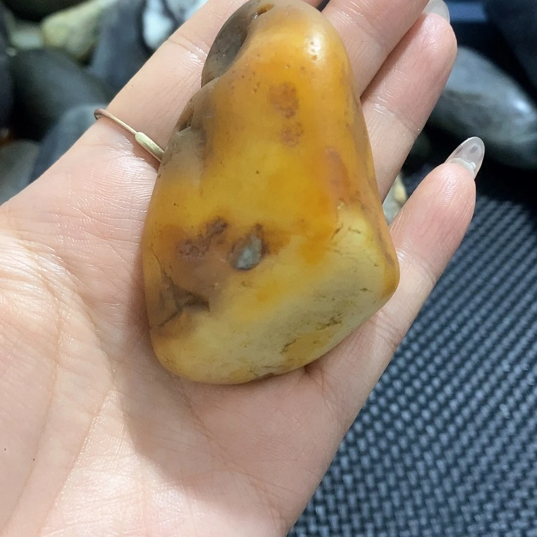 未镶嵌和田玉（糖玉）挂件