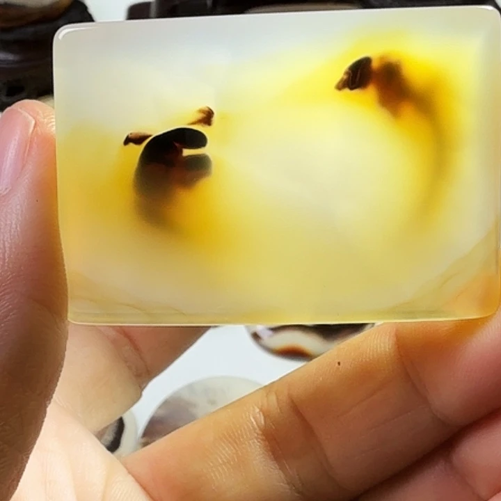 玛瑙/玉髓未镶嵌珠宝半成品