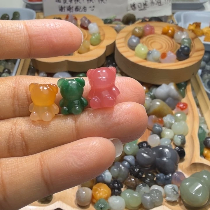 和田玉未镶嵌珠宝半成品