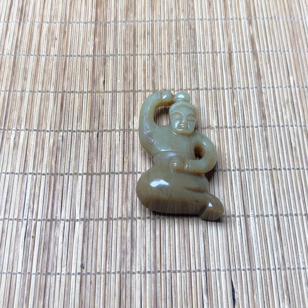 未镶嵌和田玉把件