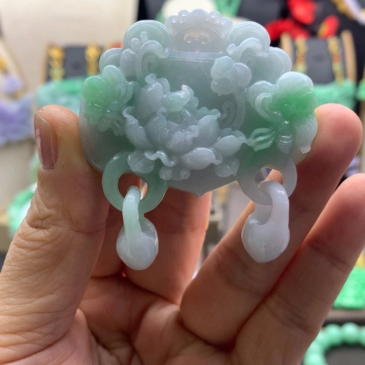 翡翠吊坠(不含链)未镶嵌