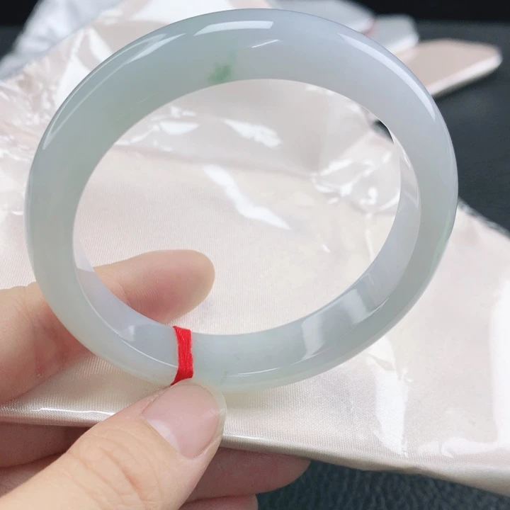 翡翠未镶嵌手镯59冰润翡翠手镯