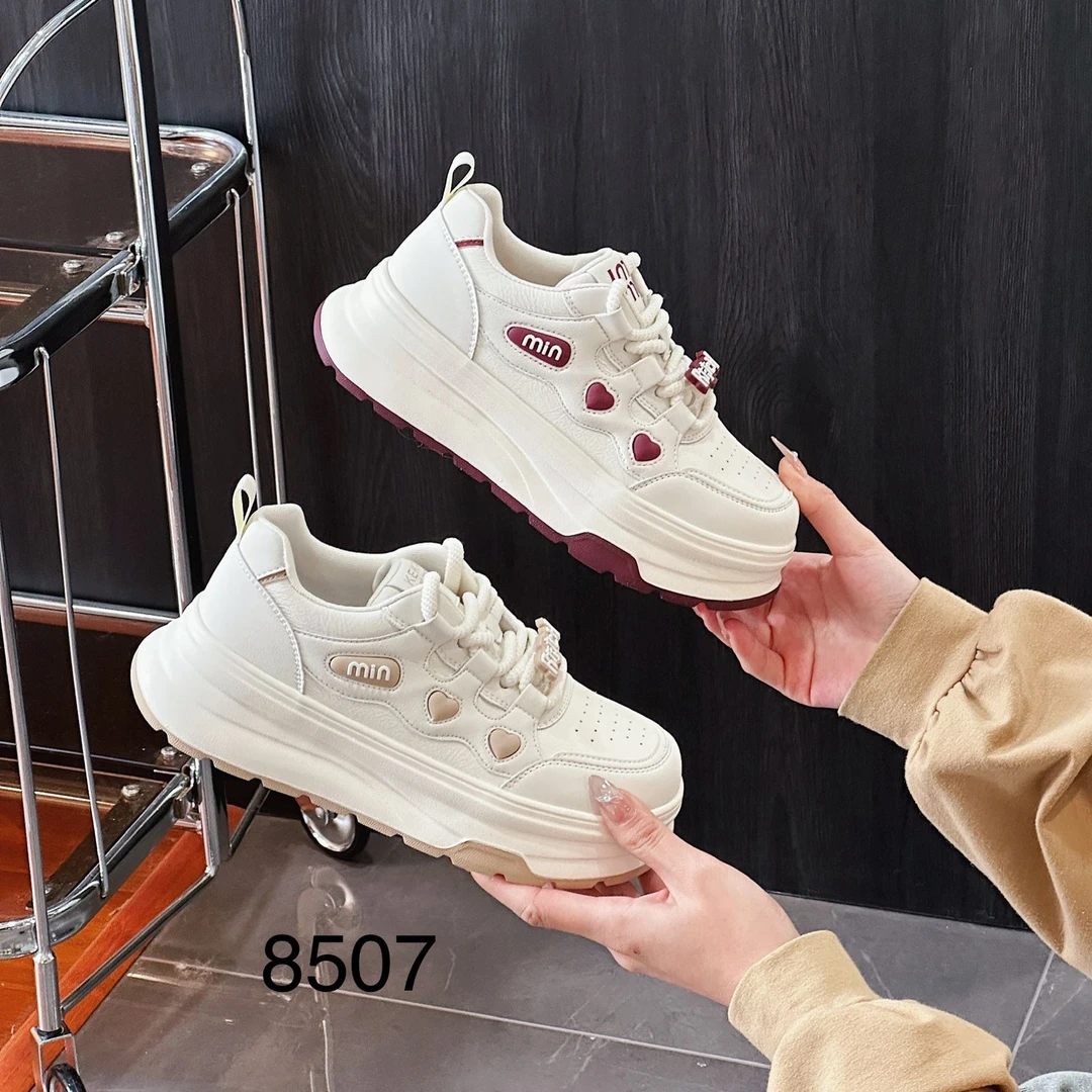 【潇洒严选】潇洒二楼品牌拼色厚底百搭系带小白鞋8507