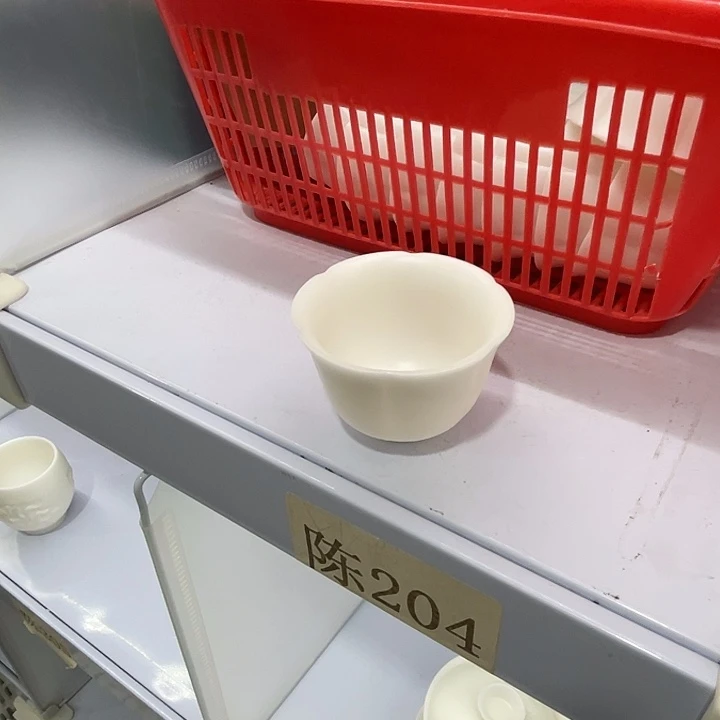 福利待遇多多哦哦哦