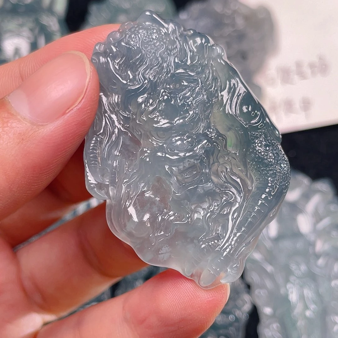 颈饰未镶嵌翡翠6，