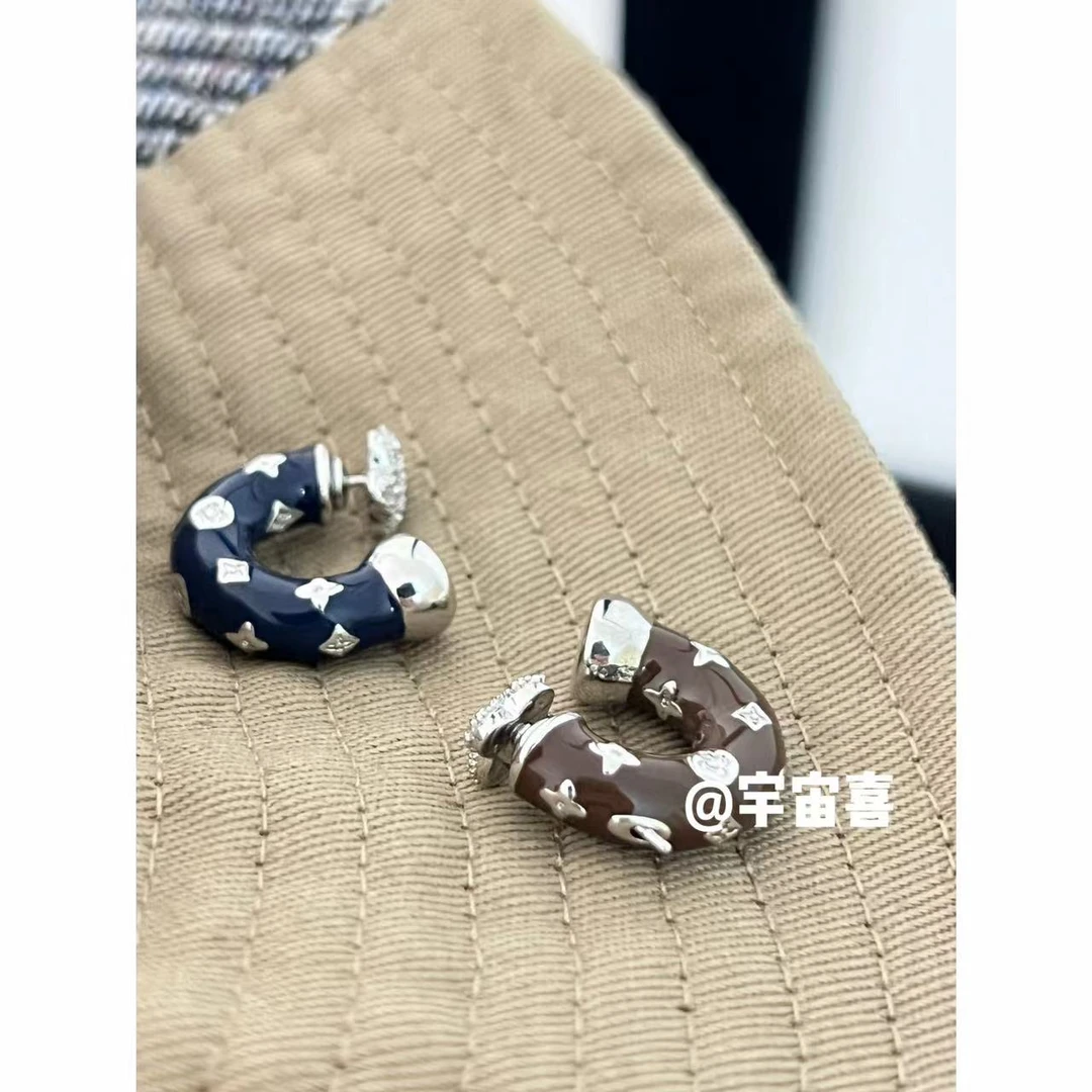 铜合金珐琅耳饰  C2-089【珐琅c字花子ab牛仔蓝咖巧色锆石耳钉】