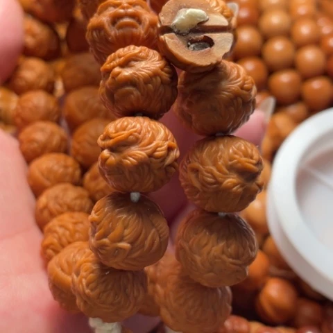 猴头核桃手串鴻****8wuk