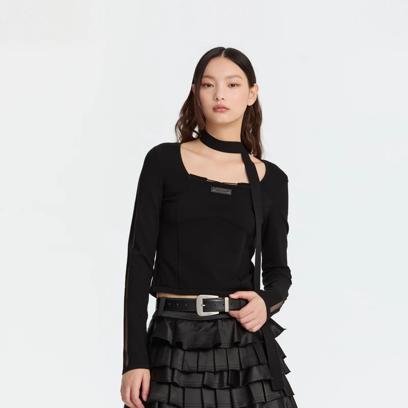 【关晓彤同款】REVAN芮范甜酷针织短上衣RM90601157