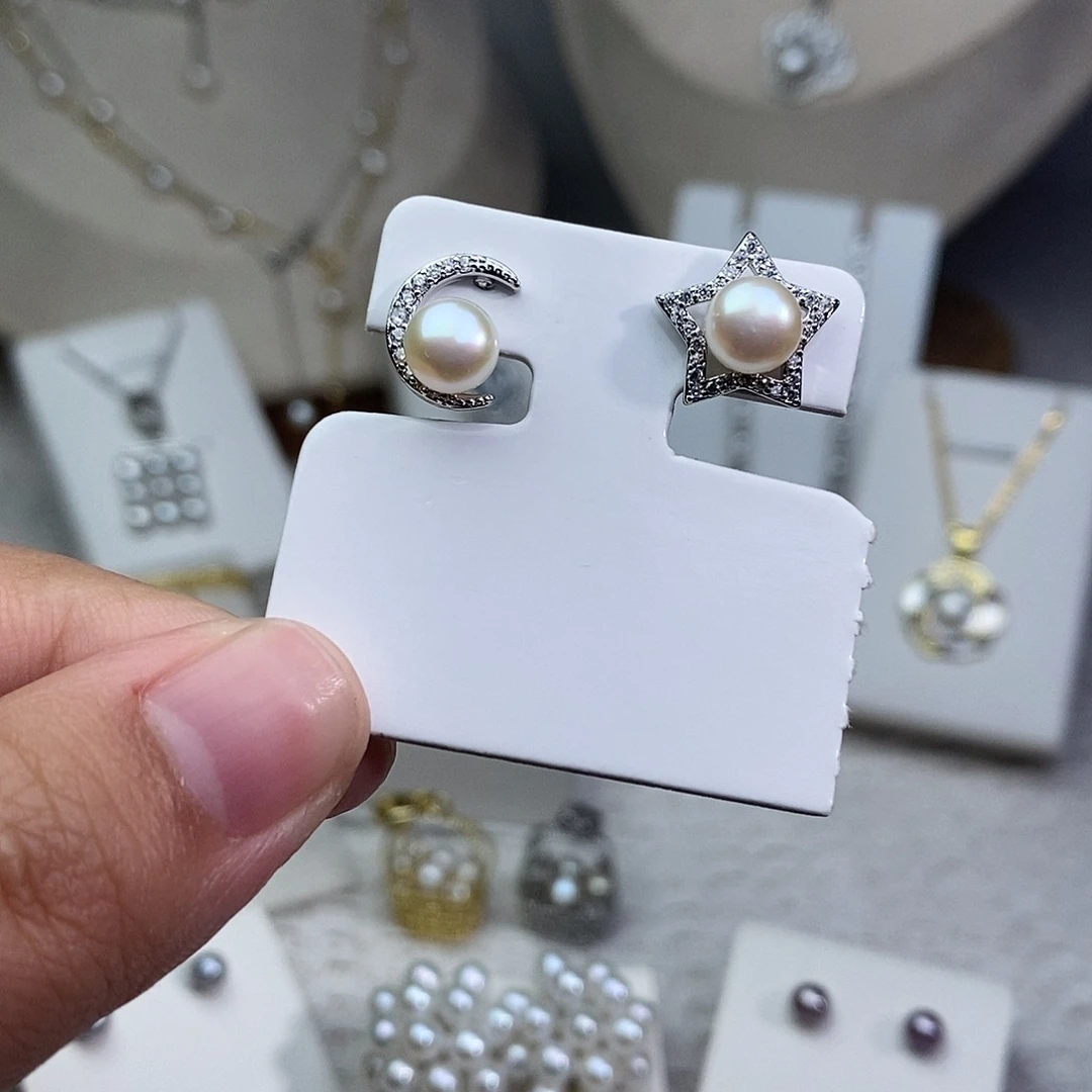 淡水珍珠银S925镶嵌耳饰