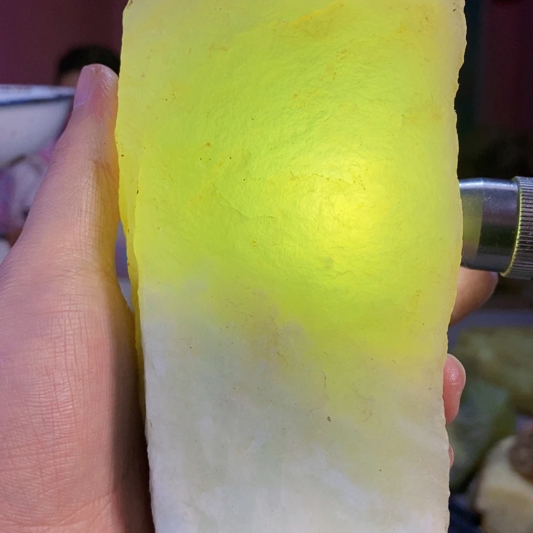 蛇纹石玉未镶嵌岫玉原石蛇纹石玉