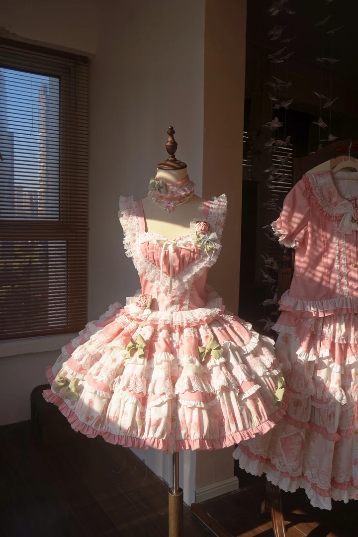 1【猫猫花使】定金预约链接（后需要补尾款发货裙子，拍下发定金卡）