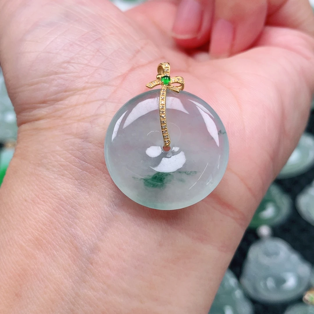 翡翠吊坠(不含链)18K金镶嵌