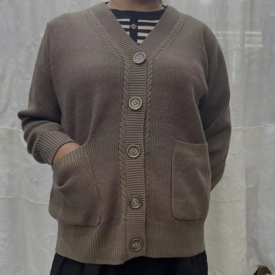 新款软糯V领开衫双口袋纯色宽松百搭毛衣外套