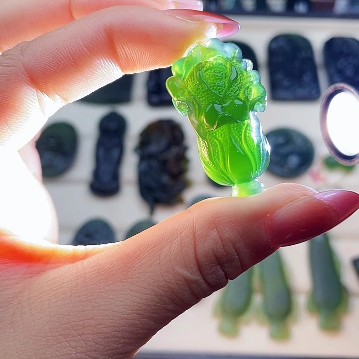 蛇纹石玉未镶嵌挂件泰山玉无杂百财