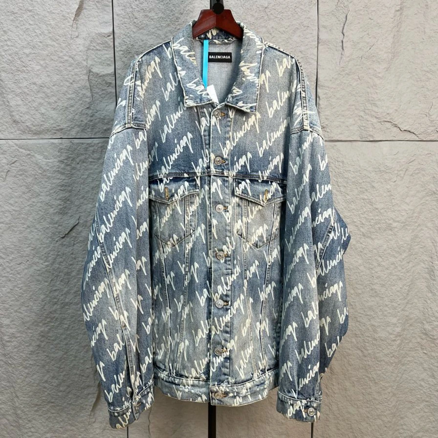 99新 Balenciaga/巴黎世家 做旧弹幕满印logo牛仔外套1码ys000440