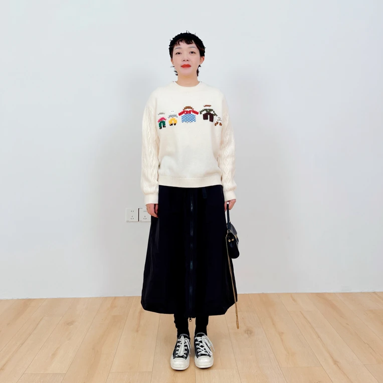 全羊毛 - 手工“小人刺绣”毛衣