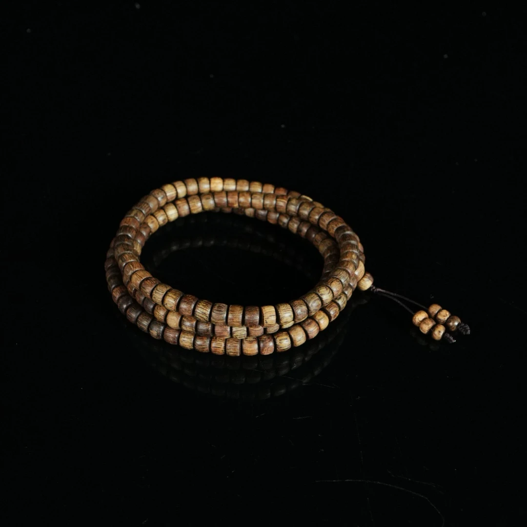 9759 东马熟结粗纹黑油老料沉香桶珠手链 0.58x0.45cm  9.25g