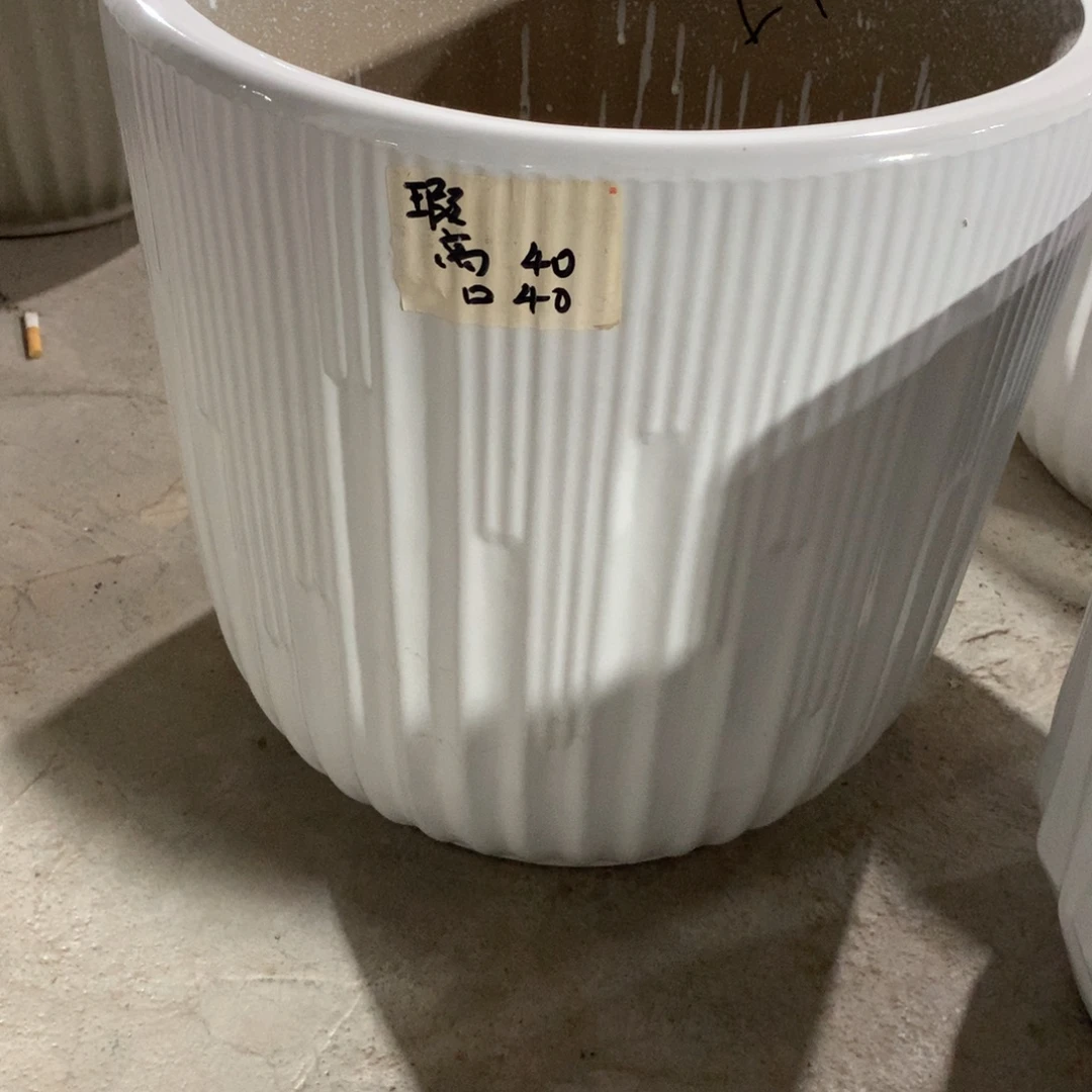 微瑕高温陶瓷花盆
