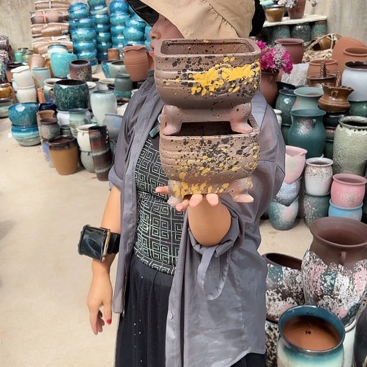 口16高12瑕疵两个盆子。