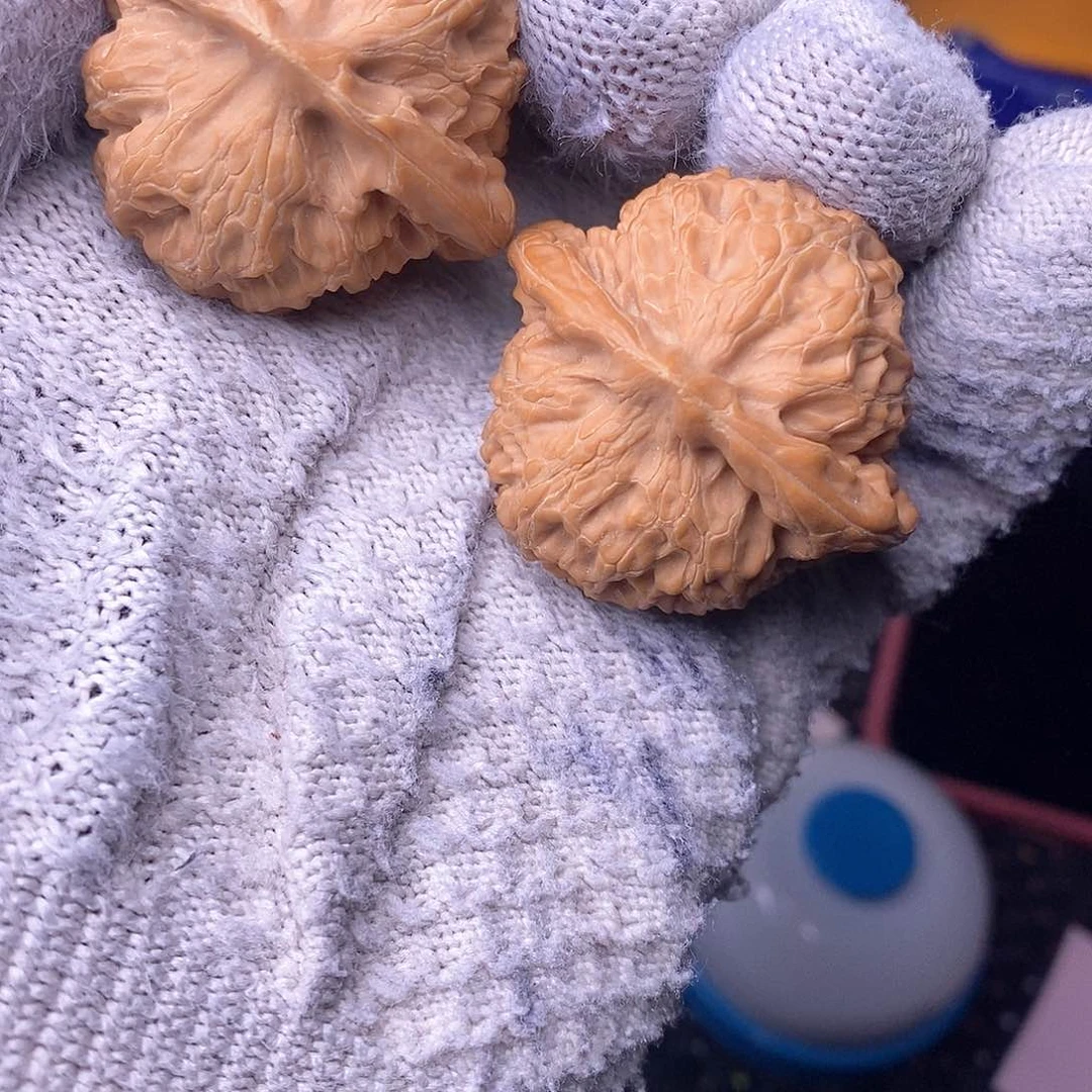 桃核把件s*j宫灯核桃