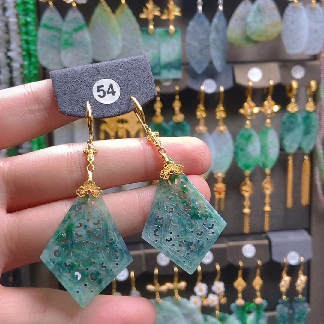 翡翠未镶嵌耳饰翡翠