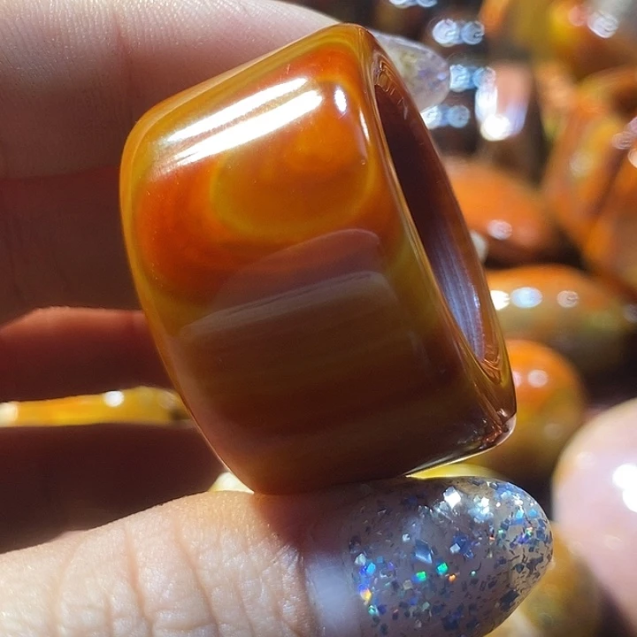 幸***定玛瑙/玉髓未镶嵌手链