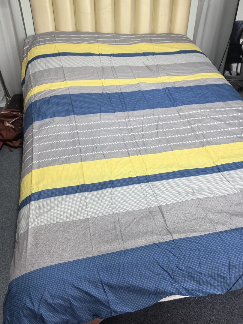 小华约200*230灰黄条纹被套发1个