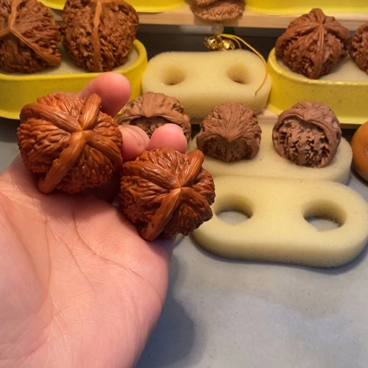 谢***飞文玩核桃吊坠njjjjjnnnn