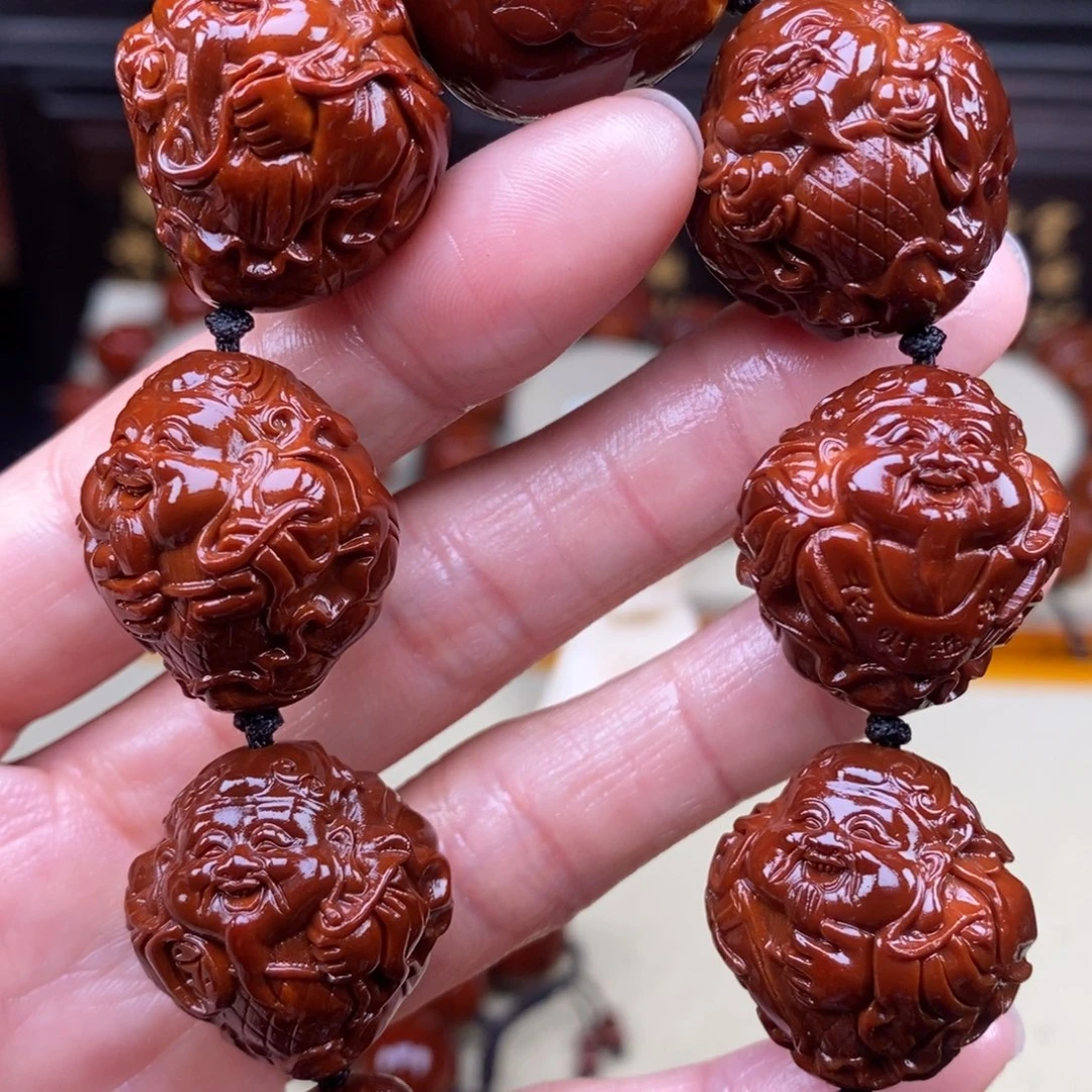 吊坠橄榄核八宝财神