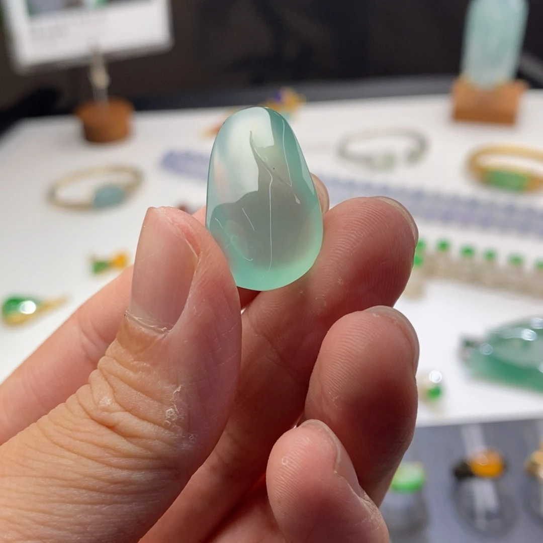 定制翡翠未镶嵌包工