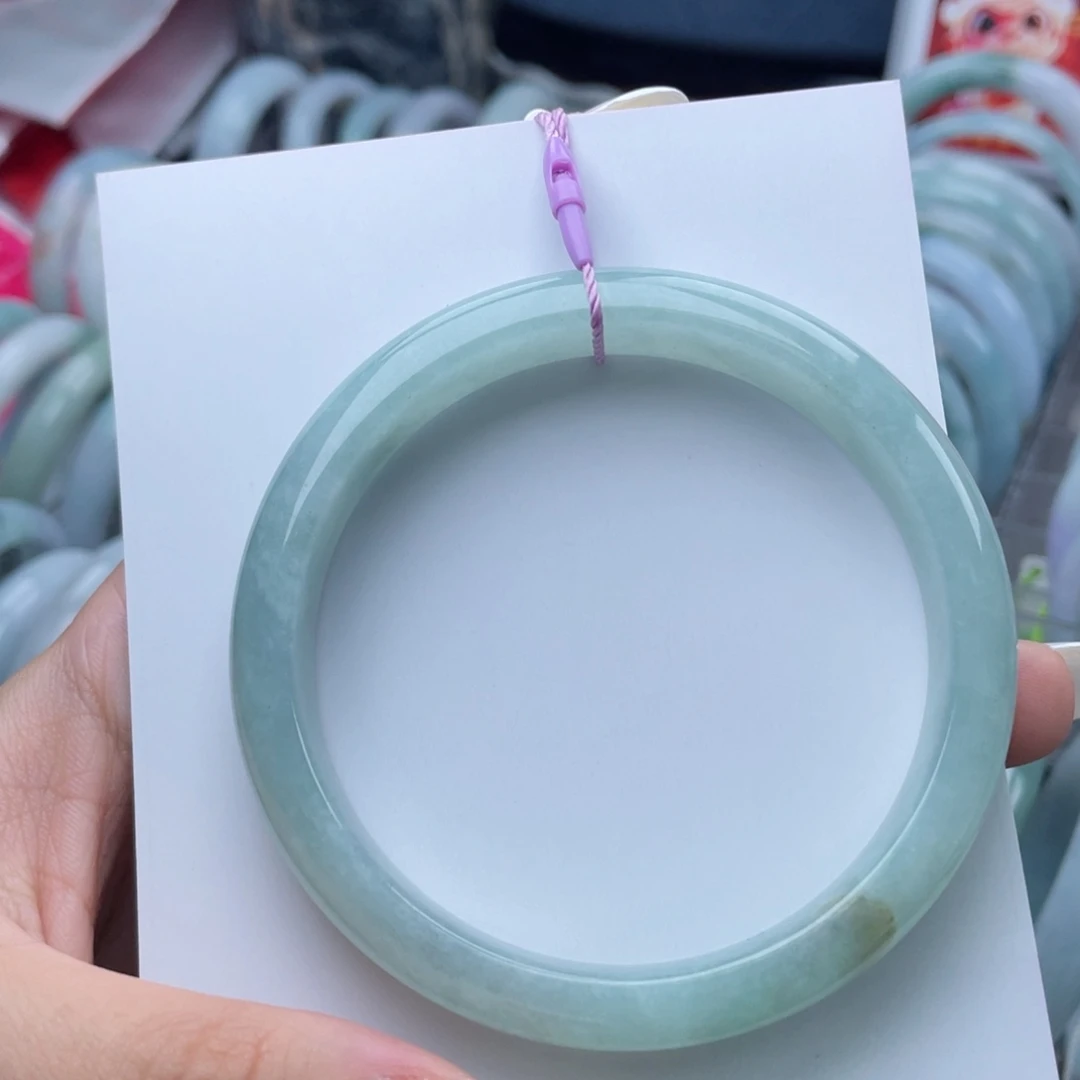 翡翠未镶嵌手镯64圈