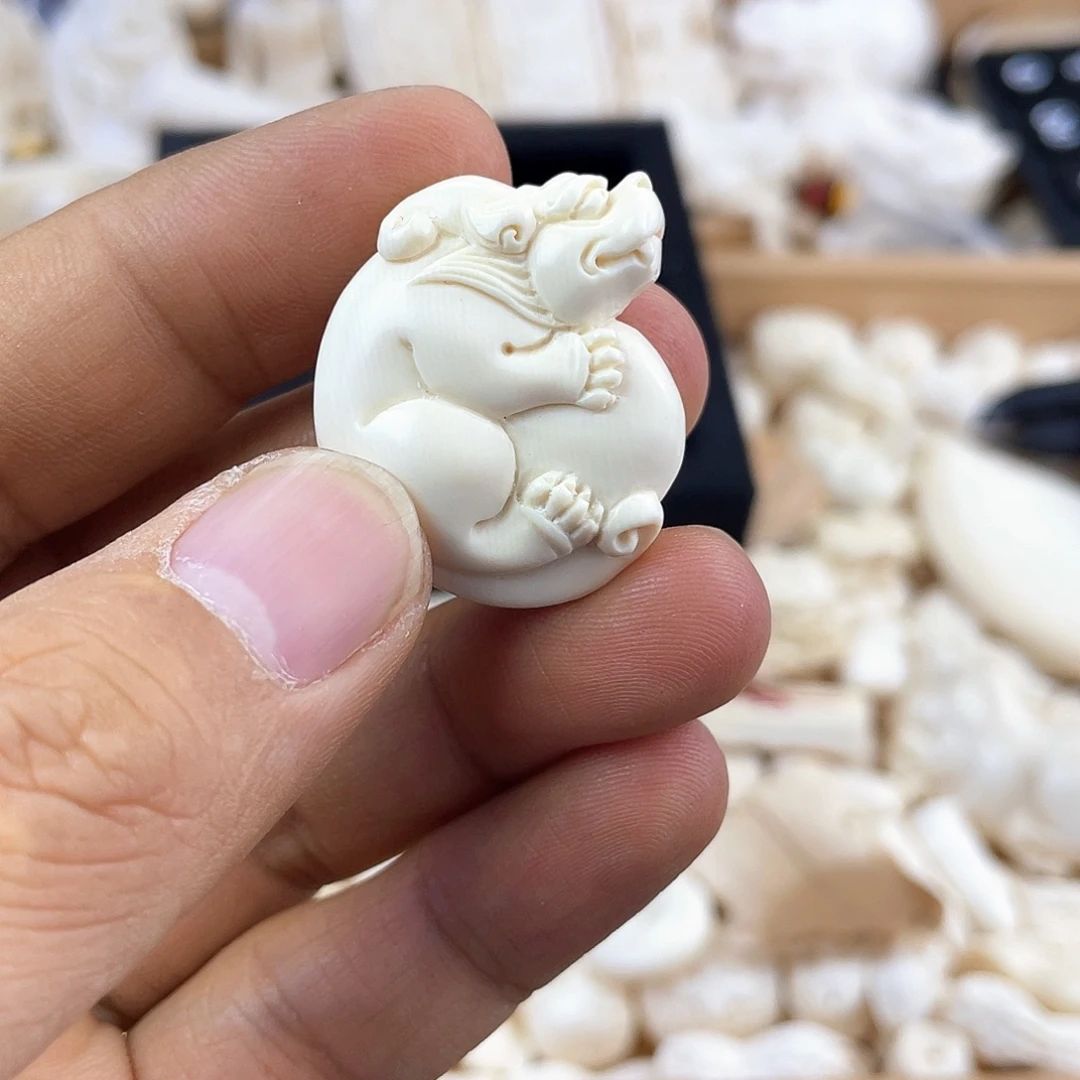 猛犸象牙其他皮休小挂件