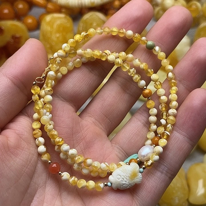 琥珀颈饰未镶嵌琥珀蜜蜡吊坠