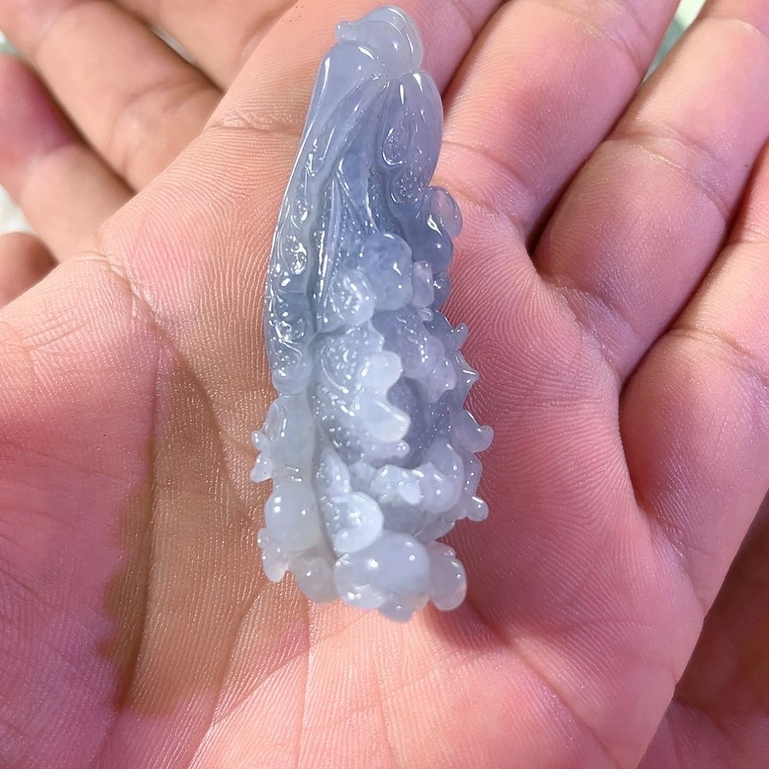 【闪购商品】翡翠未镶嵌颈饰百财