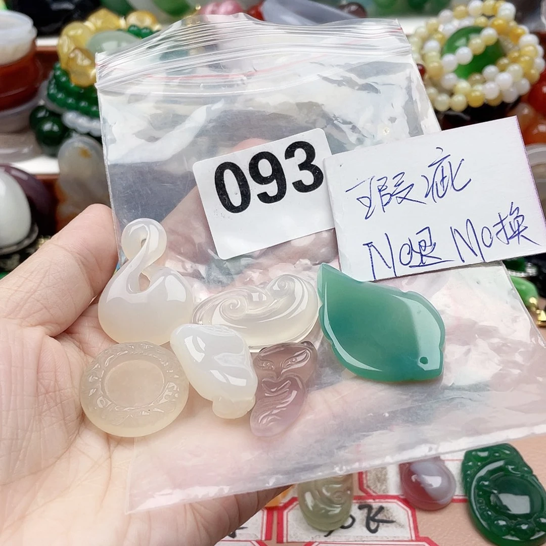 合金颈饰玛瑙/玉髓梦*