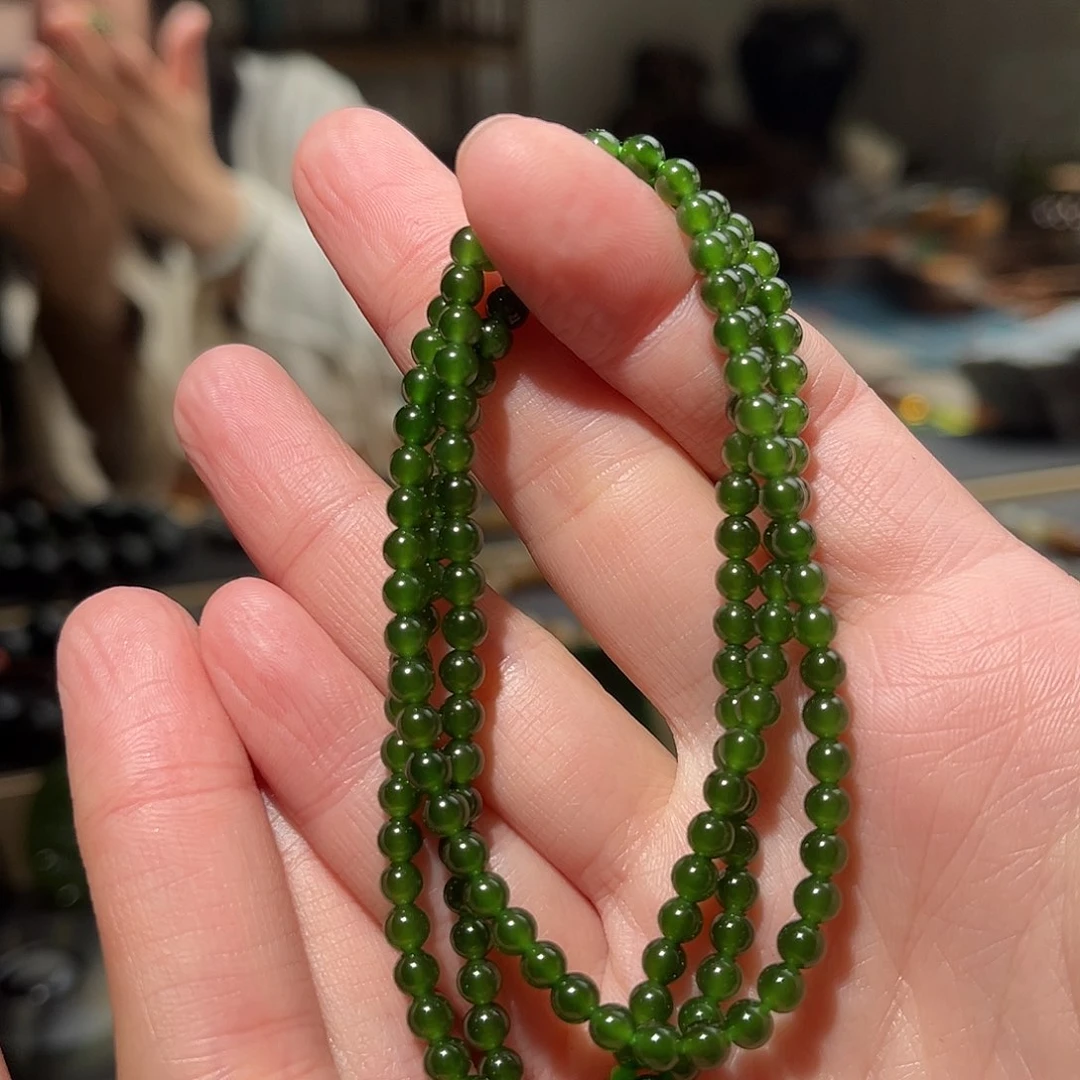 和田玉颈饰未镶嵌