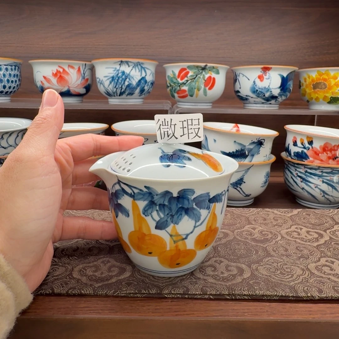 釉下手绘茶具微瑕