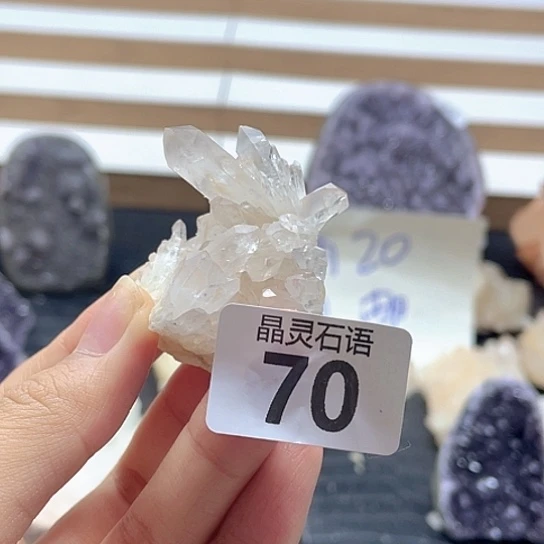 大型摆件（非配饰）未镶嵌水晶
